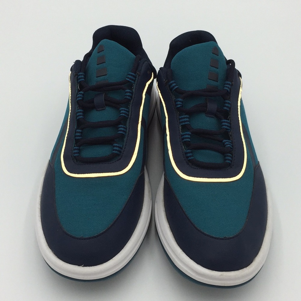 Lands’ End Ladies Running Shoes Sneakers Athletic Size 11B